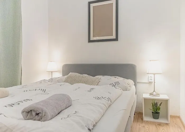 Comfy 2br Very Central, 10-min To Westbahnhof